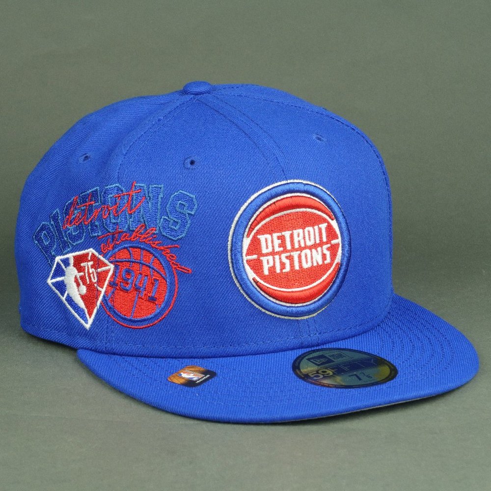New Era Detroit Pistons Blue Back Half 59FIFTY Fitted Cap Hat Size 7 7/8 - Picture 1 of 16
